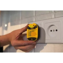 Testeur Pour Prise Mural - 230 V - Cat II - FATMAX - STANLEY, FMHT82569-6 5 Testeur Pour Prise Mural - 230 V - Cat II - FATMAX - STANLEY, FMHT82569-6 -Promos Brico Forte Boutique 24134522 3