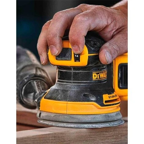 Ponceuse Excentrique DeWALT DCW210N (Machine Seule) 4 Ponceuse Excentrique DeWALT DCW210N (Machine Seule) – Image 4